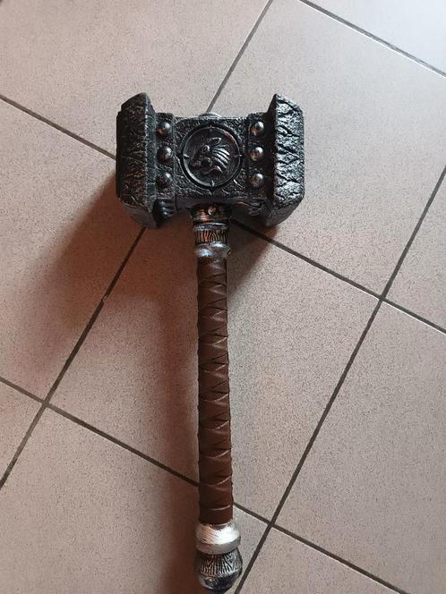 World of Warcraft game "Thrall's Doomhammer" cosplay wapen, Verzamelen, Speelgoed, Zo goed als nieuw, Ophalen
