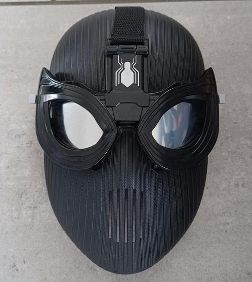 Spiderman Stealth Suit Flip Up Marvel masker, Enfants & Bébés, Costumes de carnaval & Déguisements, Comme neuf, Enlèvement