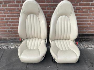 Jaguar XK 1996/2003 voorstoelen en achterbank beschikbaar voor biedingen