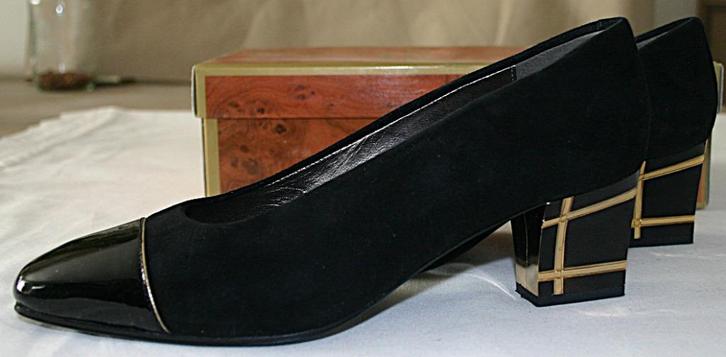 ENA-fashion pumps Mt. 5, Kleding | Dames, Schoenen, Zo goed als nieuw, Pumps, Zwart, Ophalen of Verzenden