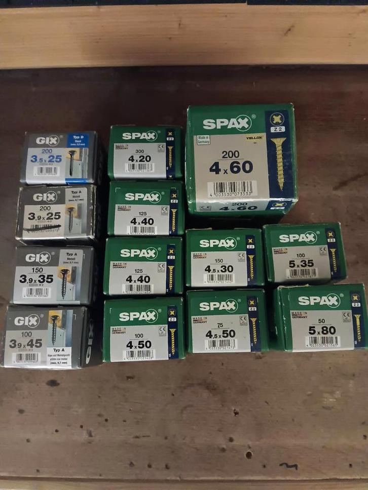 spax assortiment schroeven+doos allerlei, Doe-het-zelf en Bouw, IJzerwaren en Bevestigingsmiddelen, Nieuw, Pluggen, Ophalen of Verzenden