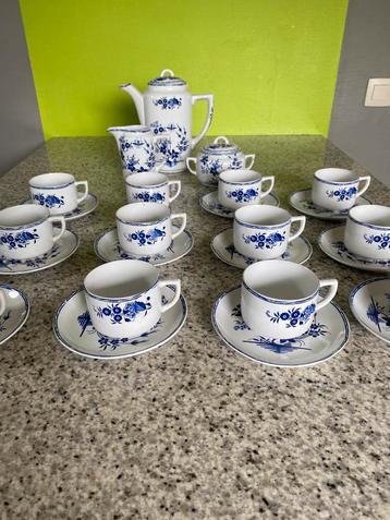 Service à déjeuner Boch Grand Bouquet beschikbaar voor biedingen