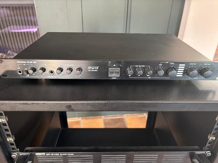APart PM-7400 MKII professionele pre-amp mixer – 19” rack, Audio, Tv en Foto, Professionele apparaten, Zo goed als nieuw, Ophalen