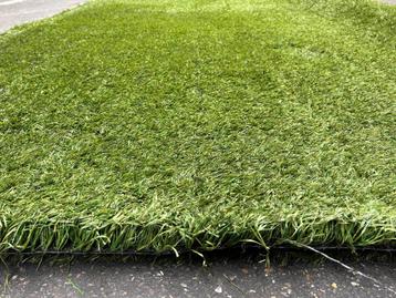 Rouleau complet de gazon artificiel 250m2 (3,8 m x 64 m) €12, Enlèvement, Comme neuf, 20 m² ou plus, Gazon artificiel