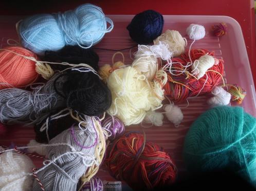 chutes de laine, tricot, crochet, Hobby & Loisirs créatifs, Tricot & Crochet, Tricot, Enlèvement ou Envoi
