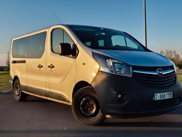 Opel vivaro Long  2018  9 Plaaz 97.000km, Auto's, Voorwielaandrijving, Testrit aan huis, Stof, Euro 6