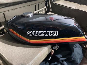 Suzuki gt 50 autocollants ZR cache plus dunlop