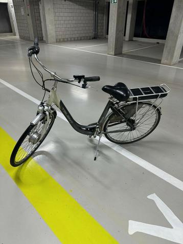 Elektrische fiets €400 beschikbaar voor biedingen