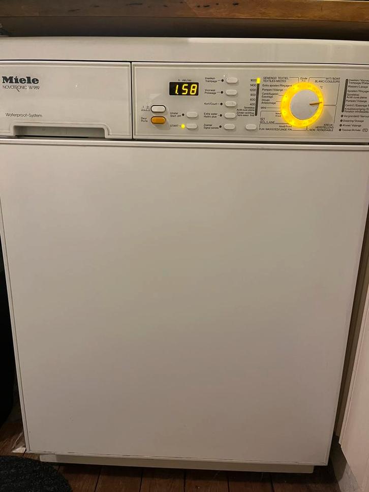 Miele Novotronic W989 Waschmaschine, Elektronische apparatuur, Wasmachines, Gebruikt, Voorlader, 4 tot 6 kg, 1600 toeren of meer