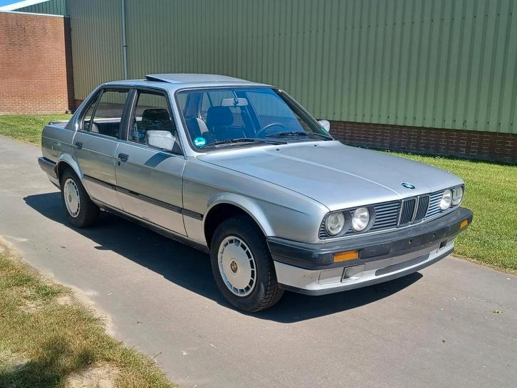 BMW e30 318i Sterling Silber, Auto's, BMW, Bedrijf, 3 Reeks, Benzine, Euro 1, Berline, 4 deurs, Handgeschakeld, Zilver of Grijs