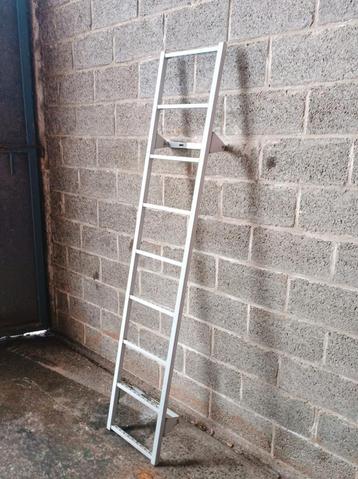 Ladder voor bestelwagen 