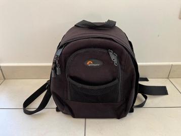 Kleine duurzame Lowepro fotorugzak beschikbaar voor biedingen