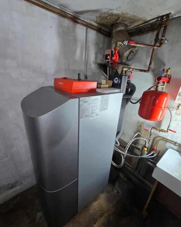 chaudière Viessmann Vitorondens 222-F, Doe-het-zelf en Bouw, Verwarming en Radiatoren, Zo goed als nieuw, Thermostaat, Ophalen