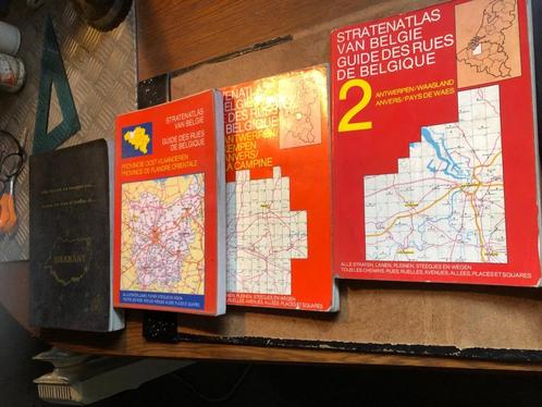 7 stratenboeken van bijna geheel belgie,in goede staatL, Boeken, Stripverhalen, Ophalen