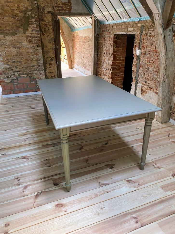 Houten eet- of livingtafel, Huis en Inrichting, Tafels | Eettafels, Gebruikt, 100 tot 150 cm, 200 cm of meer, Vijf personen of meer