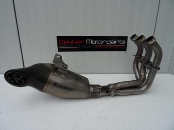 Full Akrapovic Uitlaat Systeem Yamaha MT-09 2013-2020 E Keur beschikbaar voor biedingen