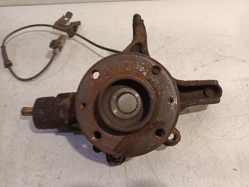 WIELNAAF RECHTS VOOR Peugeot 308 SW (4E / H), Auto-onderdelen, Remmen en Aandrijving, Peugeot, Gebruikt