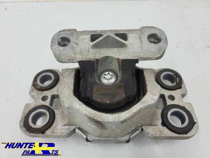 Versnellingsbak steun Volvo V70 III ('07-'17) 8G9N7M121BA00, Auto-onderdelen, Transmissie en Toebehoren, Volvo, Gebruikt, Ophalen of Verzenden