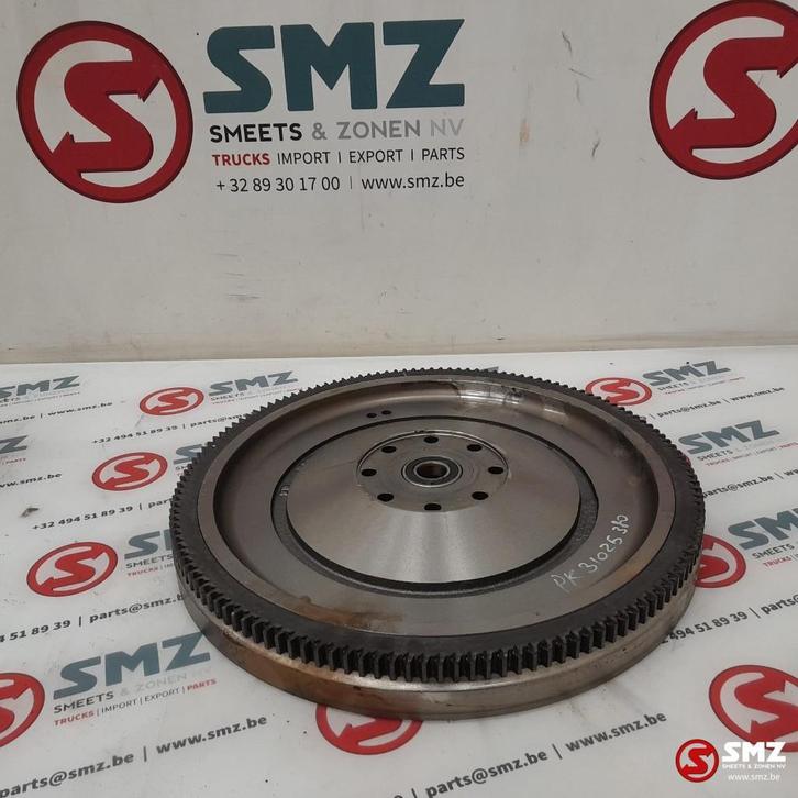 Occ volant moteur F4AFE611 Iveco, Autos : Pièces & Accessoires, Pièces camion, Iveco, Moteur et Accessoires, Utilisé