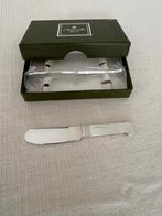 Christofle verzilverde botermesjes, Enlèvement