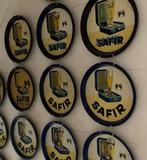 Gezocht: emaille of blikken oude Safir bierplateau’s, Verzamelen, Biermerken, Ophalen of Verzenden, Gebruikt, Reclamebord, Plaat of Schild