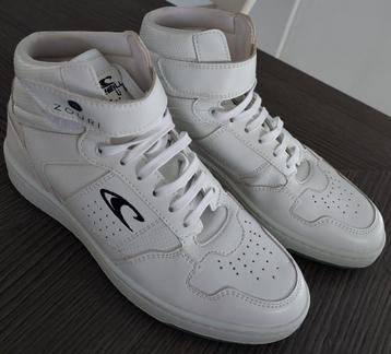Chaussures de sport sneakers taille 39 neuve O'Neill