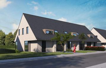Huis te koop in Eernegem, 4 slpks beschikbaar voor biedingen