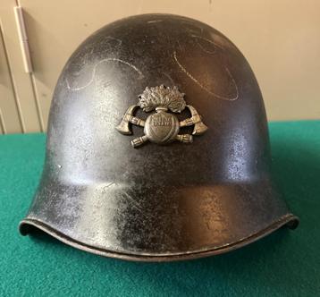 Militaria - Brandweer helm - Zwitserland. beschikbaar voor biedingen