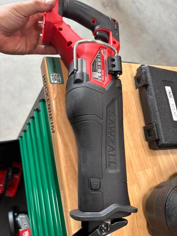 Scie sabre Milwaukee beschikbaar voor biedingen
