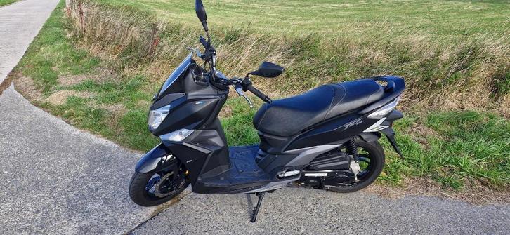 Sym jet 14 25cc  bien lire l annonces, Fietsen en Brommers, Scooters | SYM, Zo goed als nieuw, Overige modellen, Klasse A (25 km/u)