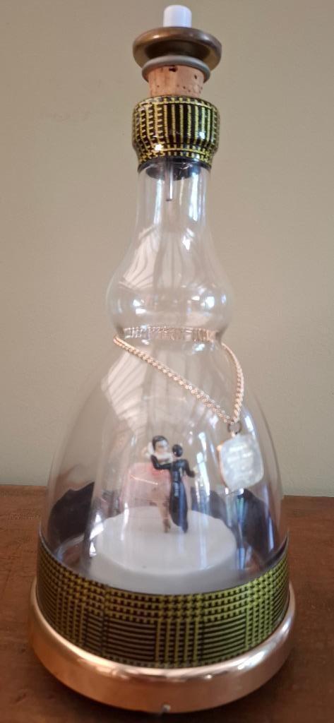 Vintage Japanse muziekfles met dansend koppel - jaren '50, Antiek en Kunst, Curiosa en Brocante, Ophalen of Verzenden