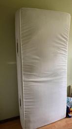 Gratis matras 90x200, Ophalen, 90 cm, Eenpersoons, Zo goed als nieuw