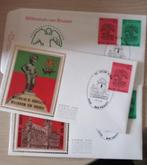 Drie enveloppen + kaart met uitgifte stempels., Postzegels en Munten, Ophalen of Verzenden, Envelop