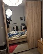 Kleerkast met spiegel, Ophalen