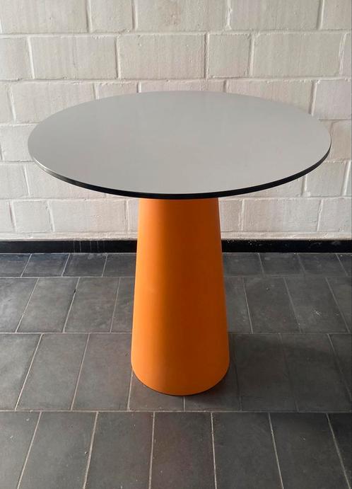 Moooi Containertafel, ontworpen door Marcel Wanders, 2002, Antiek en Kunst, Antiek | Meubels | Tafels, Ophalen