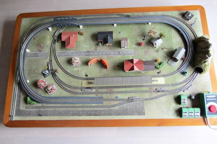 Volledige treintafel Fleischmann N Piccolo, Hobby en Vrije tijd, Modeltreinen | N-Spoor, Gebruikt, Treinset, Gelijkstroom, Fleischmann