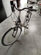 Damesfiets, Fietsen en Brommers, Ophalen of Verzenden, Zo goed als nieuw