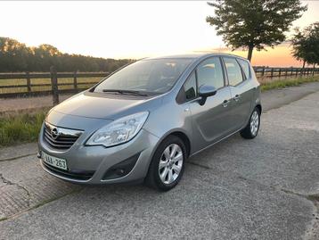 Zeer nette opel meriva 1.4i 74.000km 1ste eigenaar beschikbaar voor biedingen