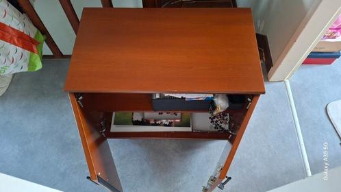 Meuble de bureau à clé, Antiek en Kunst, Antiek | Naaimachines, Ophalen