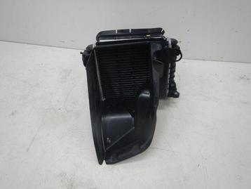 Audi TTRS 8S0 Extra Radiateur rechts + houder 8S0121674C 5Q0 beschikbaar voor biedingen