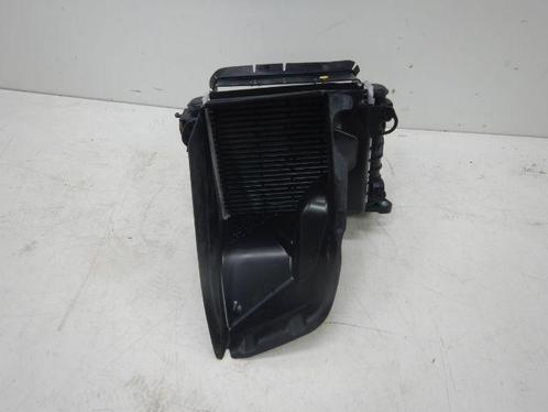 Audi TTRS 8S0 Extra Radiateur rechts + houder 8S0121674C 5Q0, Auto-onderdelen, Motor en Toebehoren, Audi, Gebruikt, Ophalen of Verzenden