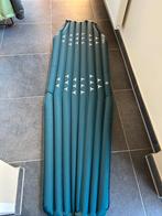 Slaapzak en luchtmatras lichtgewicht voor trekking, Caravanes & Camping, Accessoires de camping, Enlèvement ou Envoi, Comme neuf