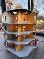 Playmobil Grote villa met 4 verdiepingen, Kinderen en Baby's, Speelgoed | Playmobil, Ophalen, Zo goed als nieuw, Complete set