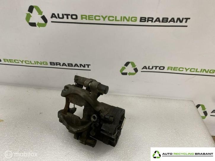 Remklauw Links Achter Volkswagen Golf 7 ORIG 5Q0615405AM, Auto-onderdelen, Remmen en Aandrijving, Gebruikt, Ophalen of Verzenden