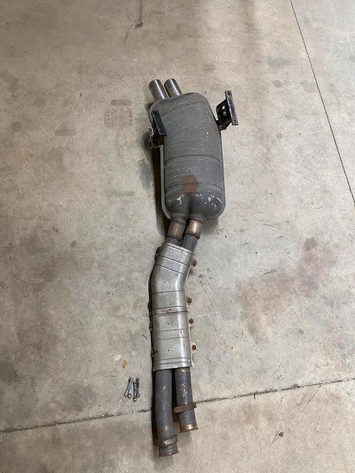 E36 uitlaat einddemper demper m3, Auto diversen, Overige Auto diversen, Ophalen
