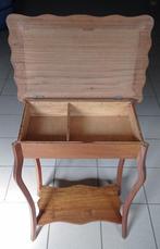 Petite table, Huis en Inrichting, Tafels | Bijzettafels, Ophalen, Gebruikt, 55 tot 75 cm, 60 cm of meer