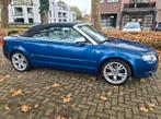 Audi A4 cabrio 1.8t s-line van 2006 met 208000km, Auto's, Voorwielaandrijving, Zwart, Cabriolet, Blauw