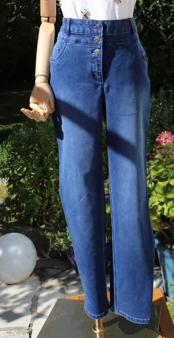 Madeleine jeans - T40-42 beschikbaar voor biedingen
