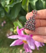 Pendentif vintage en argent 925 poinçonné, avec grenats, Enlèvement ou Envoi, Comme neuf, Argent, Argent