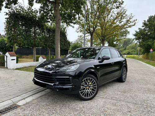 Porsche Cayenne E-Hybrid Full Black, Auto's, Porsche, Particulier, Cayenne, 4x4, Achteruitrijcamera, Airconditioning, Apple Carplay